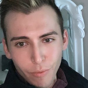 Meet your Posher, Zachary